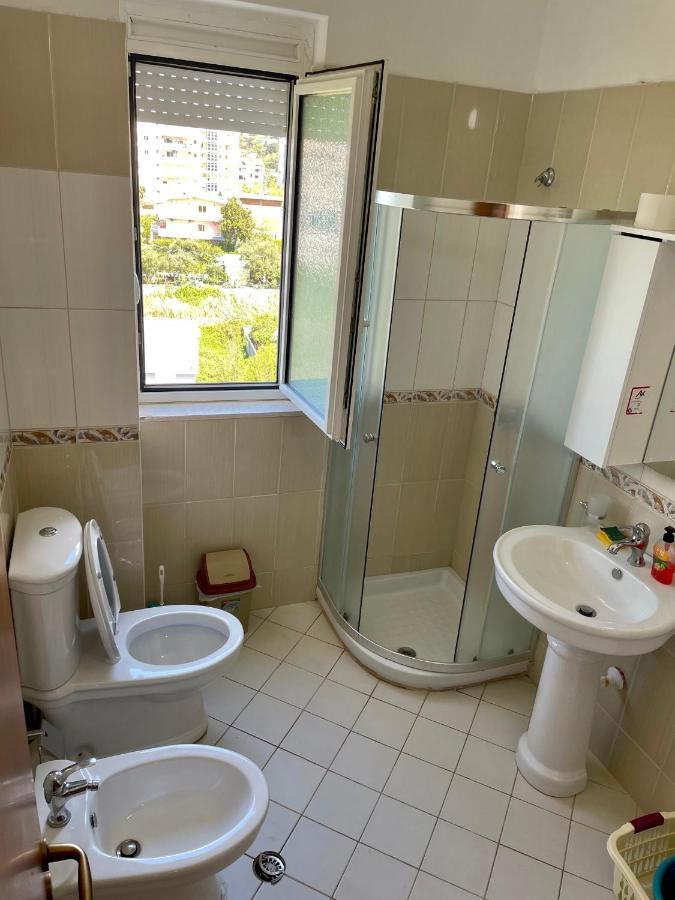 Family Suite Residence Vlorë Exteriör bild