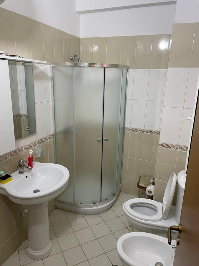 Family Suite Residence Vlorë Exteriör bild