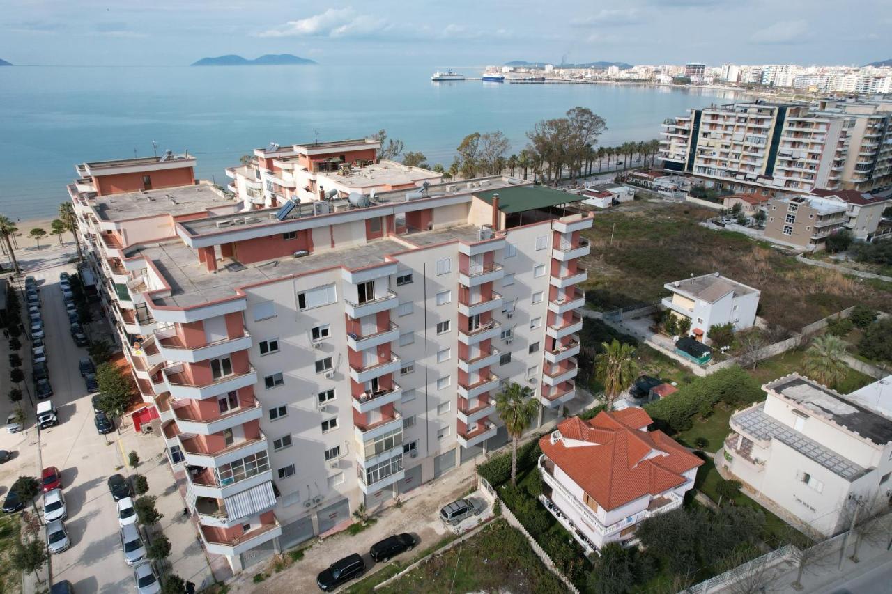 Family Suite Residence Vlorë Exteriör bild