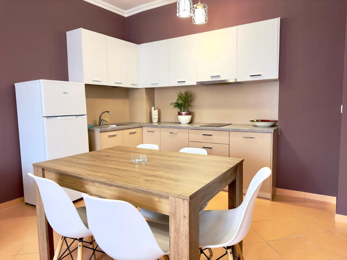 Family Suite Residence Vlorë Exteriör bild