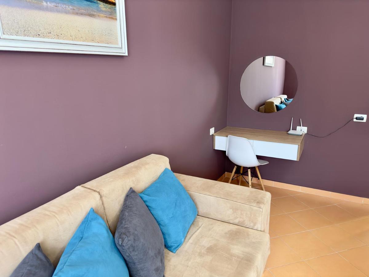 Family Suite Residence Vlorë Exteriör bild
