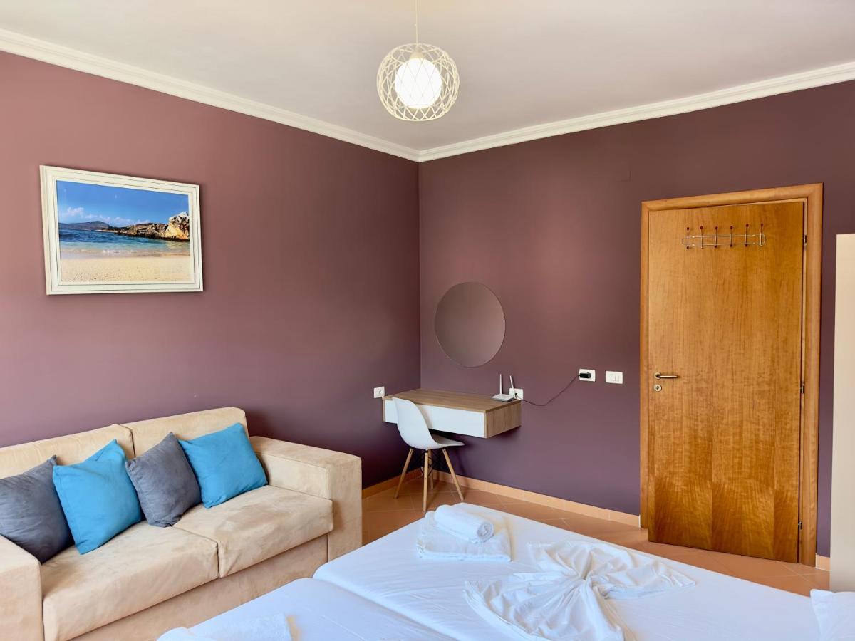 Family Suite Residence Vlorë Exteriör bild